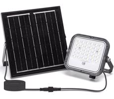 B.V.  - LED RGBW Stmievateľný solárny reflektor LED/50W/3,4V IP66 + DO