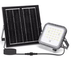 B.V.  - LED Stmievateľný solárny reflektor LED/50W/3,4V IP66 + DO